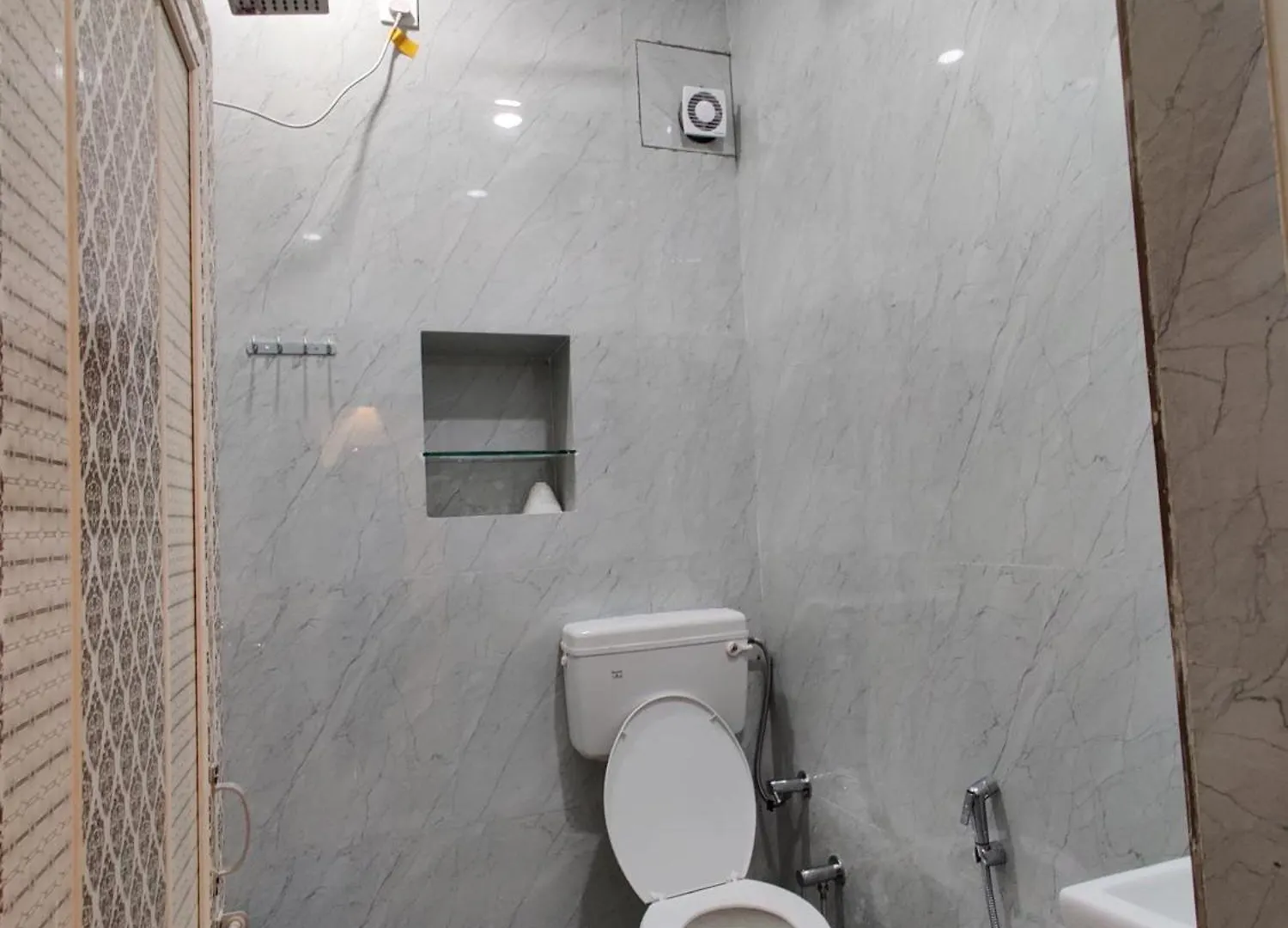 A Shivangan Heritage Home Stay Near Ghat Varanasi