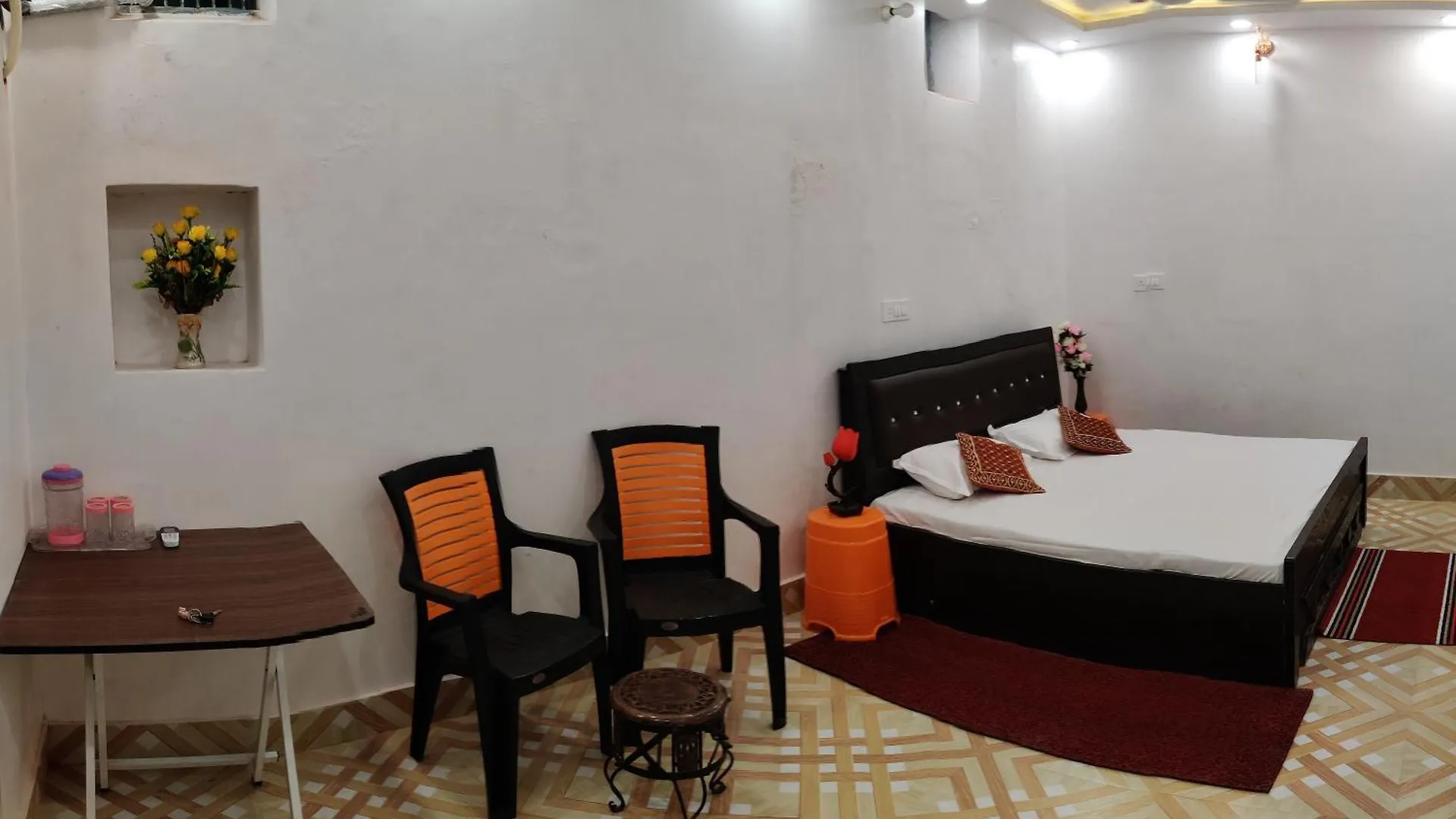 A Shivangan Heritage Home Stay Near Ghat Varanasi 0*,  India