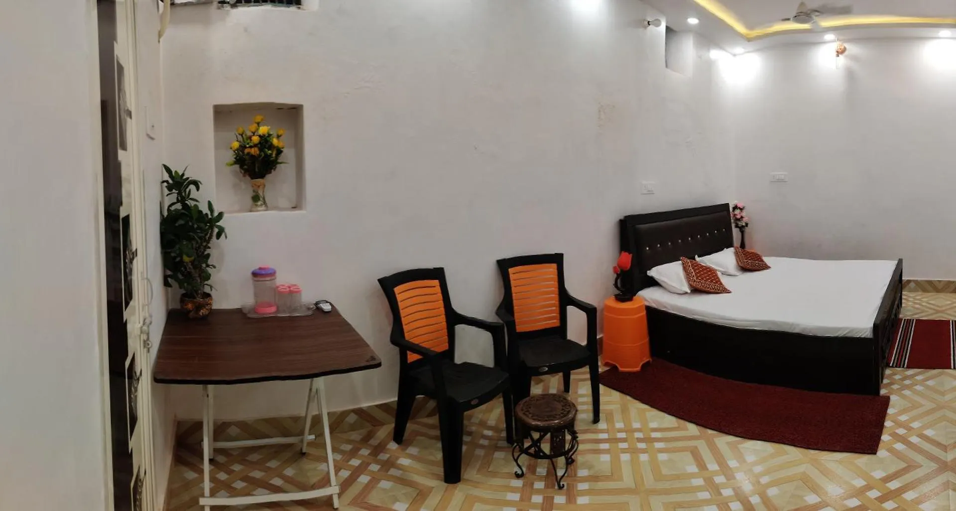 A Shivangan Heritage Home Stay Near Ghat Varanasi 0*,  India