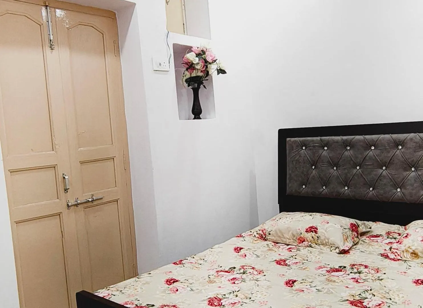 Homestay A Shivangan Heritage Home Stay Near Ghat Varanasi India